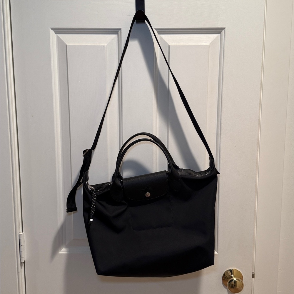 Longchamp Le Pliage Energy Medium Crossbody - Picture 10 of 16